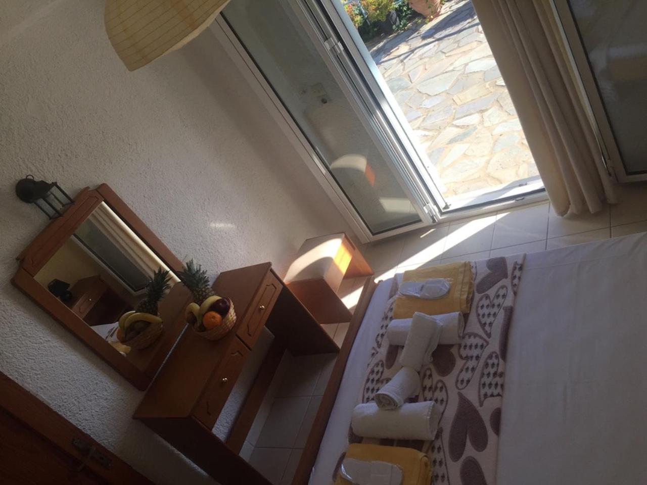 Asimina Apartman Ísztro Kültér fotó