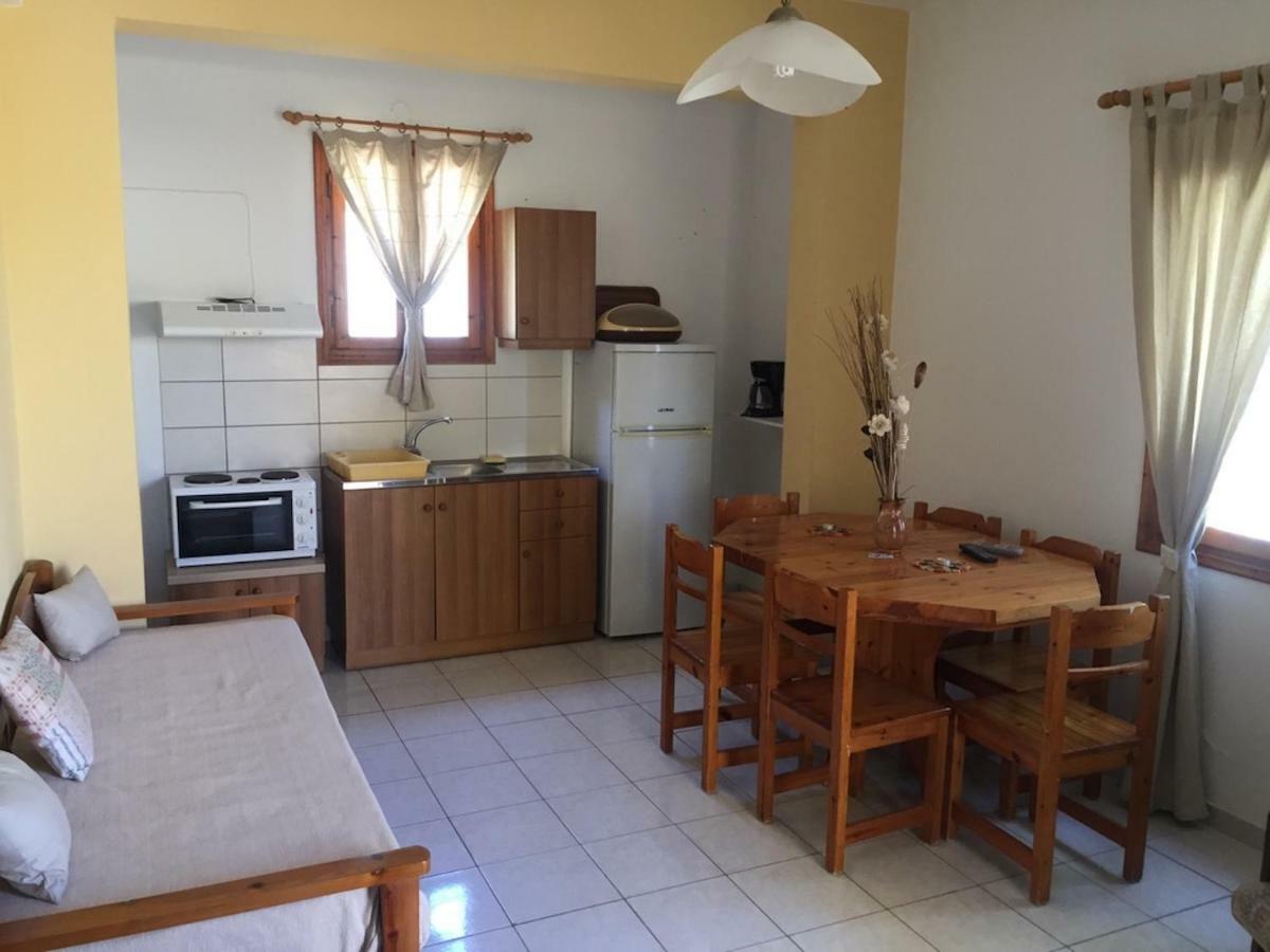 Asimina Apartman Ísztro Kültér fotó